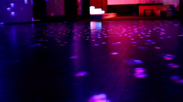 La magia de la iluminación LED en las pistas de baile
