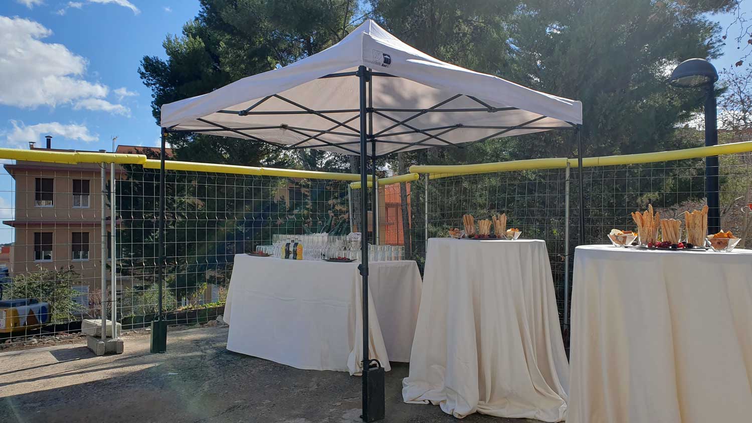 Nuevas carpas plegables en alquiler